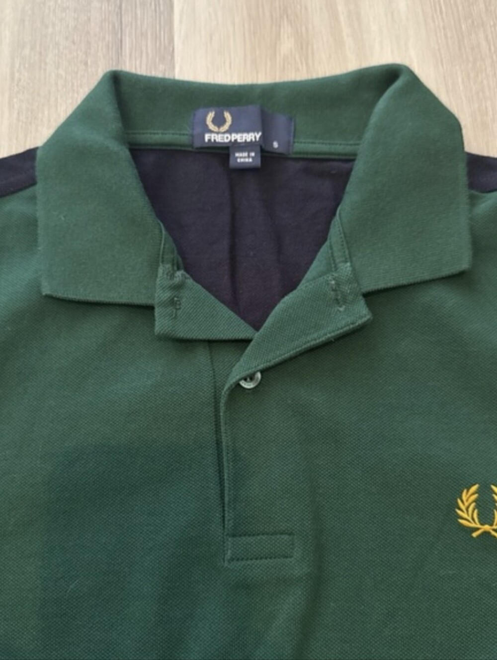 Fred Perry Bold Cuff Insert Pique Polo Shirt Ivy Green, Carbon Blue, Yellow RARE - Picture 15 of 16